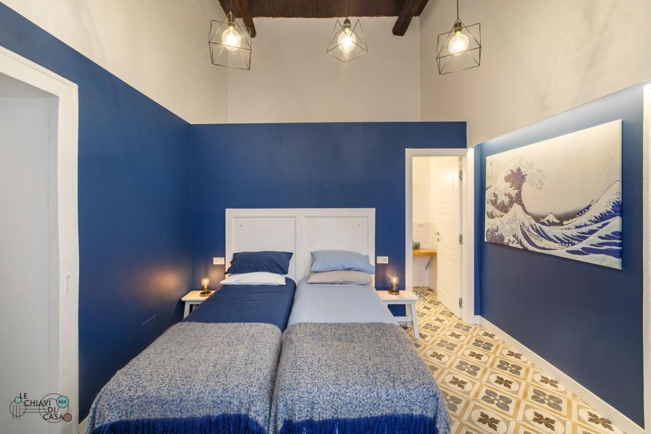 Le Chiavi Di Casa Bed & Breakfast Наполи Екстериор снимка